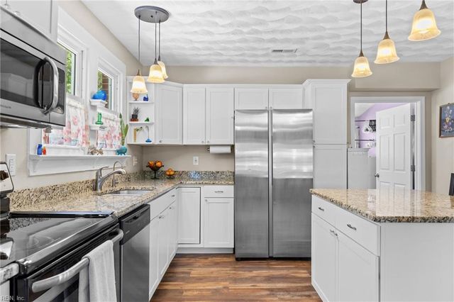 1362 White Marsh RD, Suffolk, VA 23434