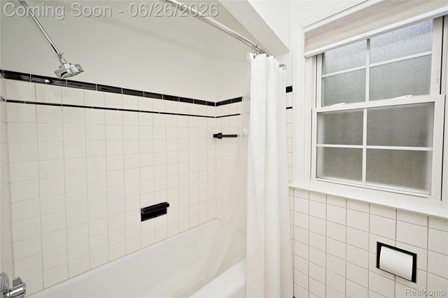510 N Connecticut Avenue, Royal Oak, MI 48067