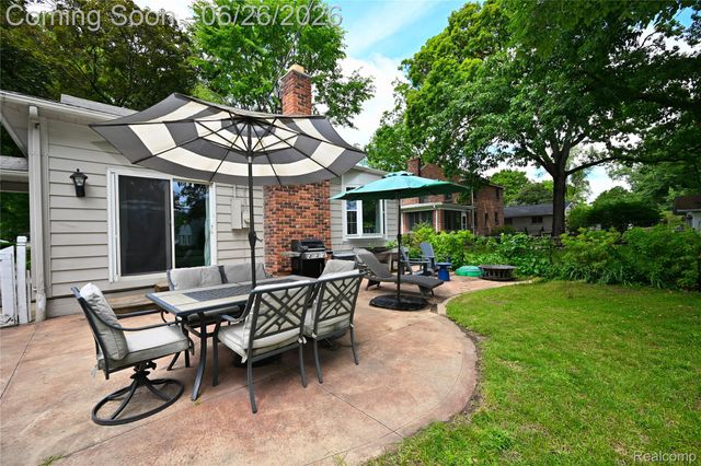 510 N Connecticut Avenue, Royal Oak, MI 48067