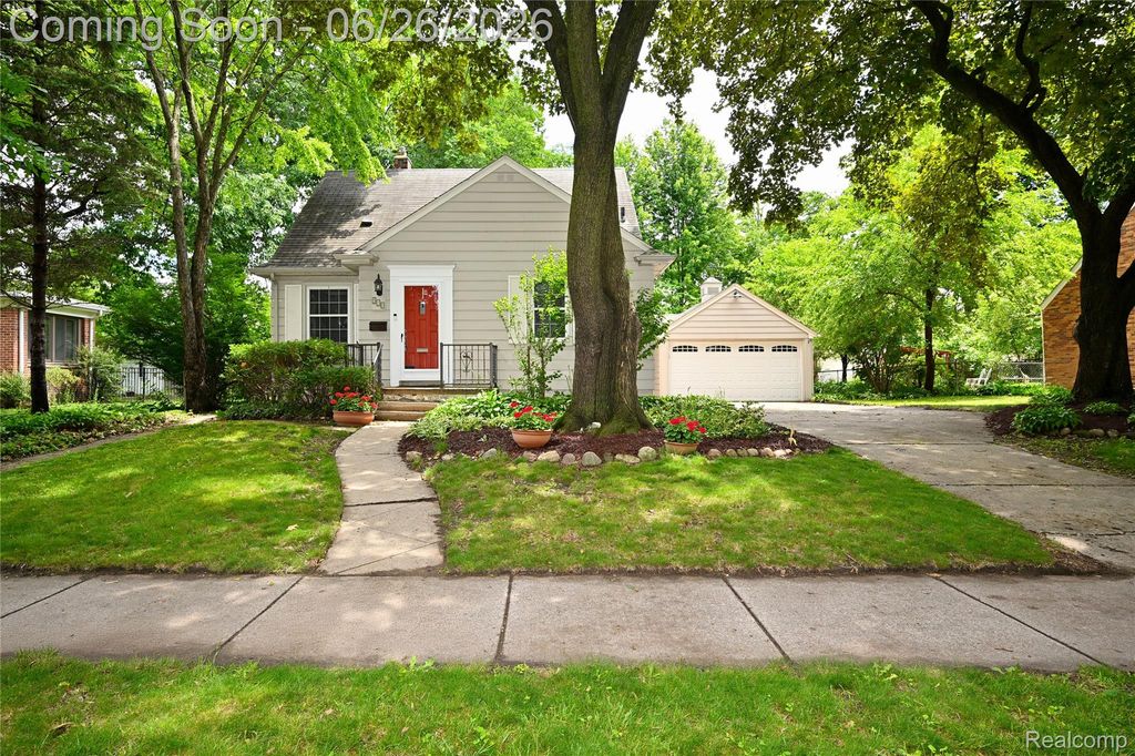 510 N Connecticut Avenue, Royal Oak, MI 48067