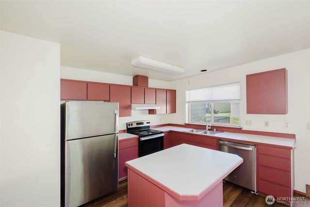 1338 NE Jasmine Lane, Bremerton, WA 98311
