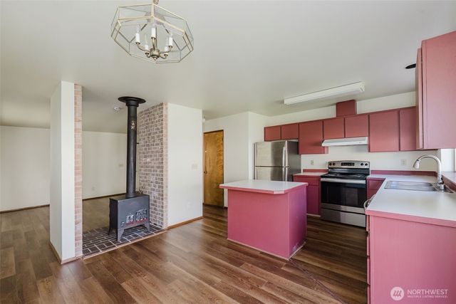 1338 NE Jasmine Lane, Bremerton, WA 98311