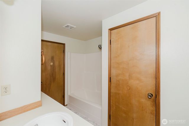 1338 NE Jasmine Lane, Bremerton, WA 98311