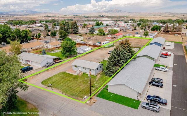 2619 Cowgill Rd, Cody, WY 82414 property photo