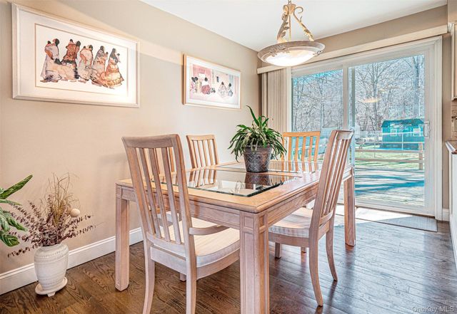 8 Adelaide Lane, Washingtonville, NY 10992