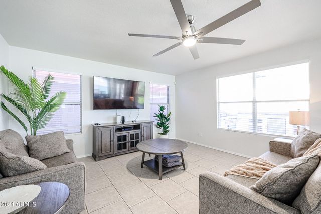 12722 W MONTE VISTA Road, Avondale, AZ 85392