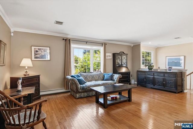 7 Strickland Avenue, Little Falls, NJ 07424