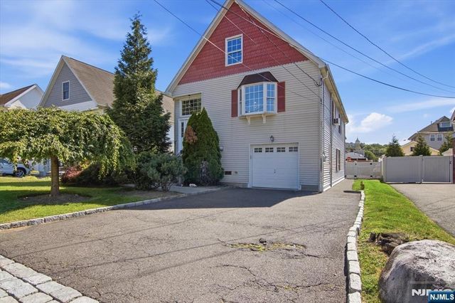 7 Strickland Avenue, Little Falls, NJ 07424