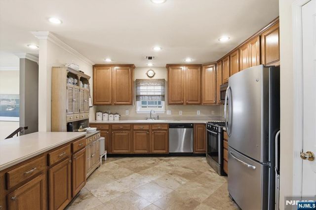 7 Strickland Avenue, Little Falls, NJ 07424