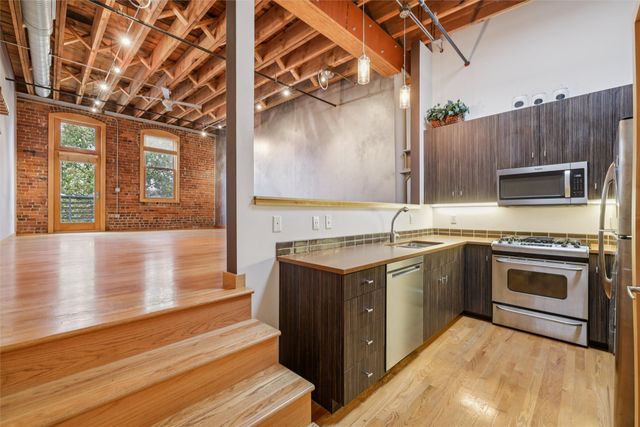 301 E Court Avenue 207, Des Moines, IA 50309