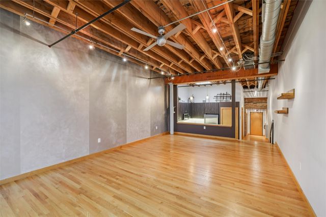 301 E Court Avenue 207, Des Moines, IA 50309