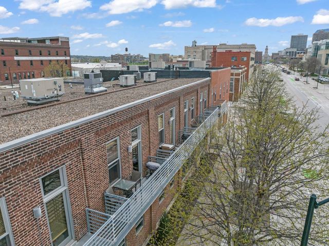 301 E Court Avenue 207, Des Moines, IA 50309