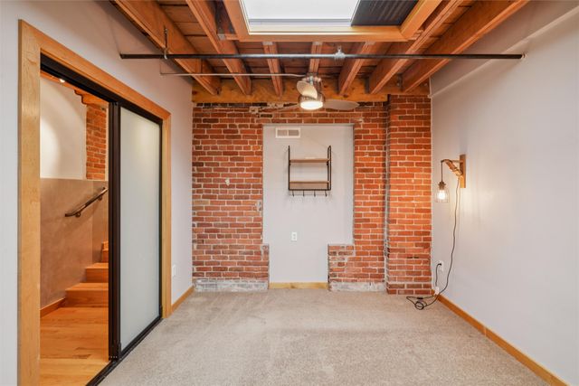 301 E Court Avenue 207, Des Moines, IA 50309