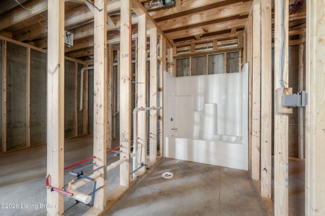 33 Barnwood Ln, Smithfield, KY 40068