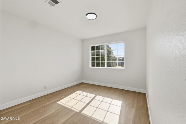45102 Camolin, Lancaster, CA 93534