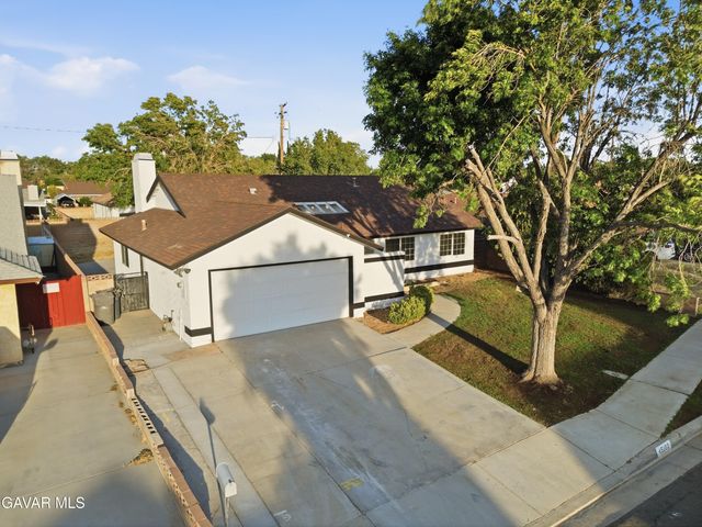 45102 Camolin, Lancaster, CA 93534
