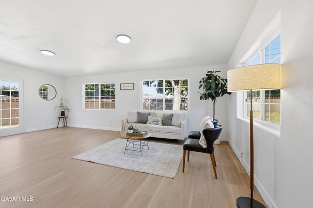 45102 Camolin, Lancaster, CA 93534