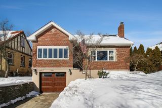 1006 Rose Circle, Park Hills, KY 41011