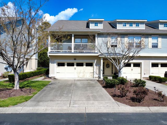 104 Knightbury Ct Unit A, Murrells Inlet, SC 29576
