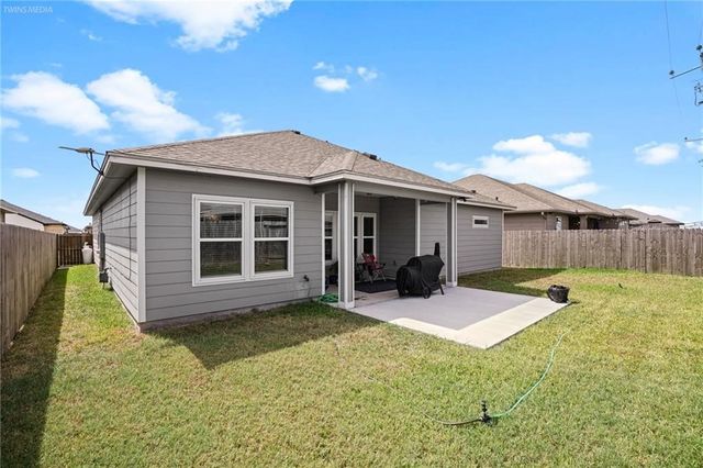 3921 Woodhouse, Corpus Christi, TX 78414
