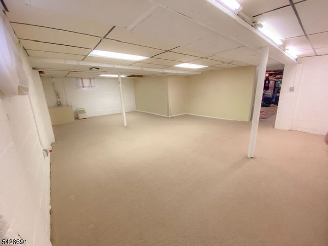 608 E Hendricks Blvd, South Plainfield Boro, NJ 07080