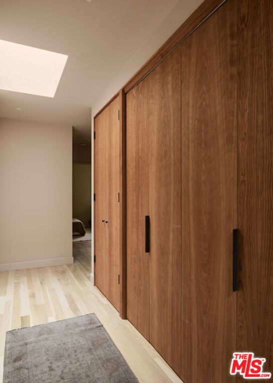 Image 20 of property listing at 775 San Rafael Terrace, Pasadena, CA 91105