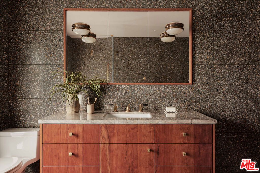 Image 29 of property listing at 775 San Rafael Terrace, Pasadena, CA 91105