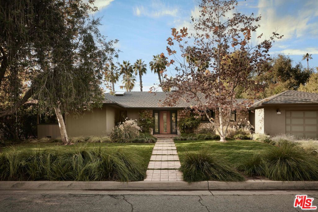 Image 43 of property listing at 775 San Rafael Terrace, Pasadena, CA 91105