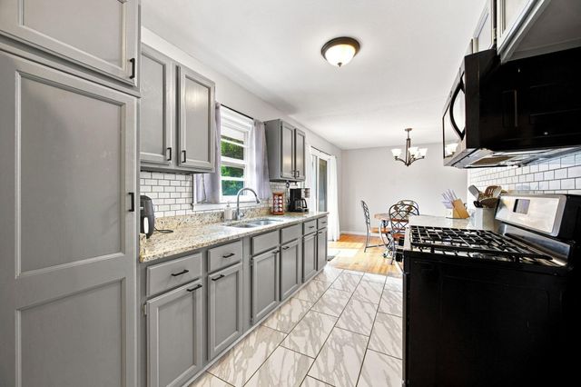 5719 Northport Drive, Brooklyn Center, MN 55429