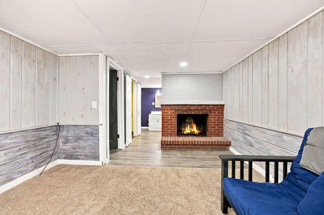 5719 Northport Drive, Brooklyn Center, MN 55429