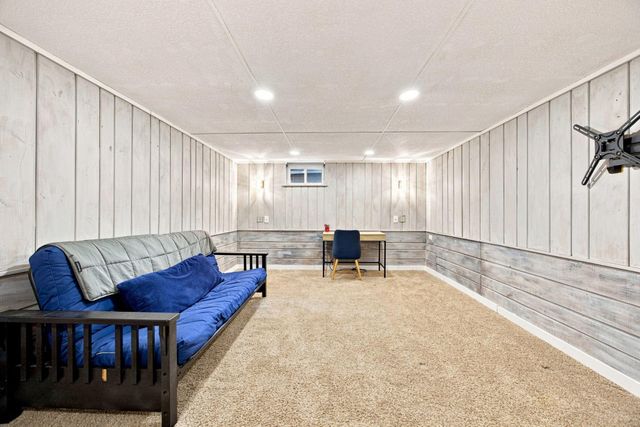 5719 Northport Drive, Brooklyn Center, MN 55429