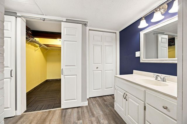 5719 Northport Drive, Brooklyn Center, MN 55429