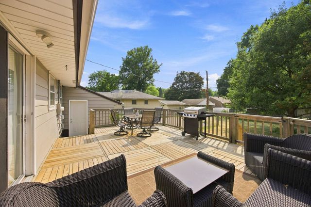 5719 Northport Drive, Brooklyn Center, MN 55429