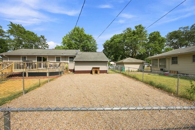 5719 Northport Drive, Brooklyn Center, MN 55429