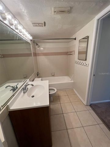 1972 LAKE ATRIUMS CIRCLE 187, Orlando, FL 32839