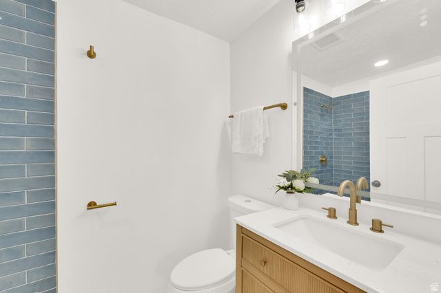 3951 S SOUTHBOURNE WAY, West Valley City, UT 84119