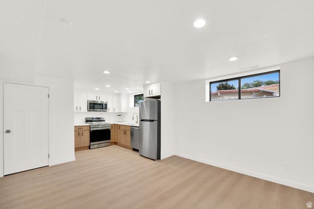 3951 S SOUTHBOURNE WAY, West Valley City, UT 84119