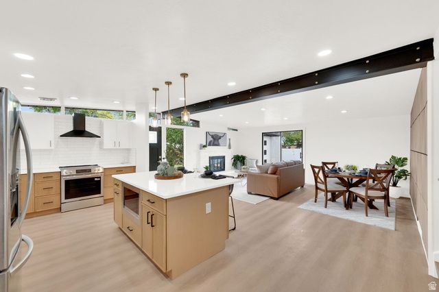 3951 S SOUTHBOURNE WAY, West Valley City, UT 84119