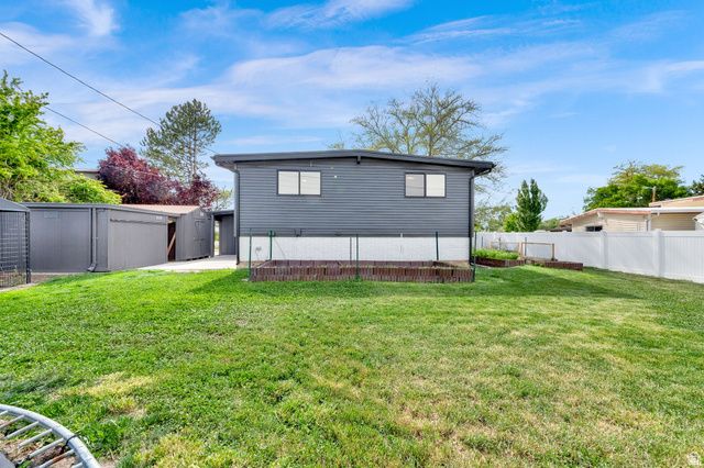 3951 S SOUTHBOURNE WAY, West Valley City, UT 84119