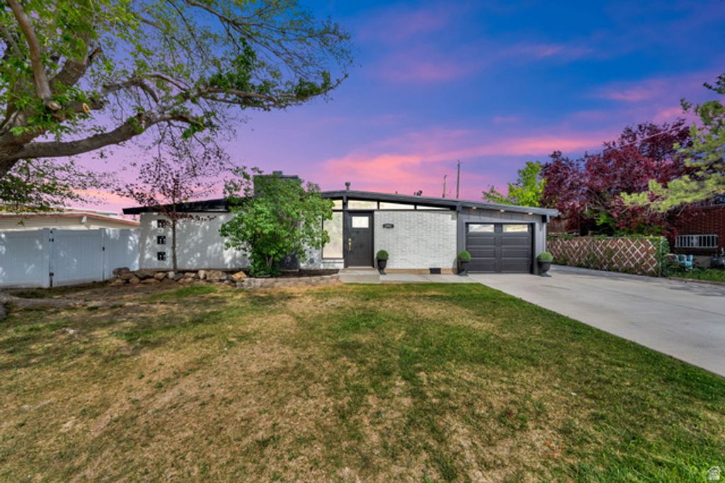 3951 S SOUTHBOURNE WAY, West Valley City, UT 84119