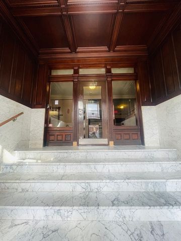 11 Tetlow St 54, Boston, MA 02115