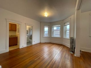 11 Tetlow St 54, Boston, MA 02115