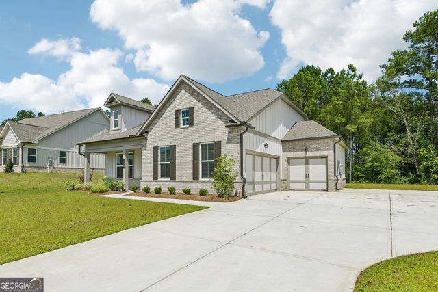 228 Flat Shoal Drive, Bonaire, GA 31005
