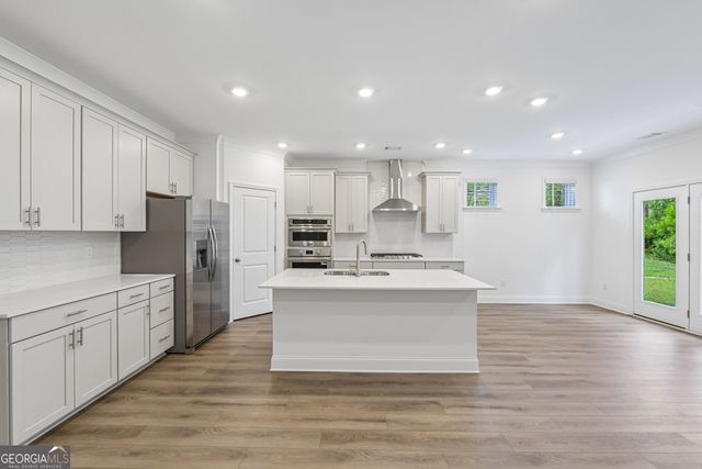 228 Flat Shoal Drive, Bonaire, GA 31005