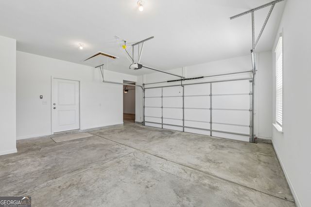 228 Flat Shoal Drive, Bonaire, GA 31005