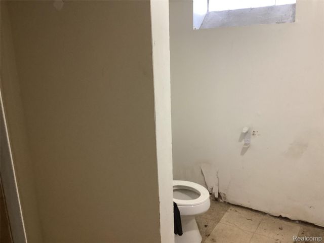 17563 S Mansfield Street, Detroit, MI 48235
