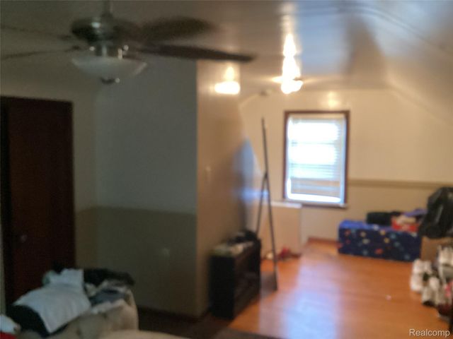 17563 S Mansfield Street, Detroit, MI 48235
