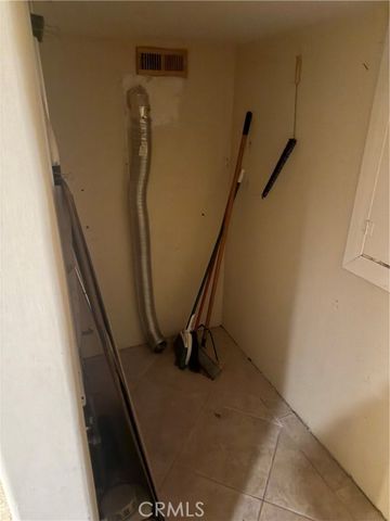 12536 Trail 06, Sylmar (los Angeles), CA 91342