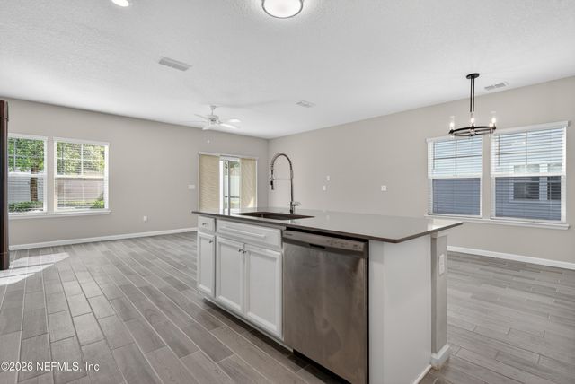 1687 POTTSBURG POINT Drive, Jacksonville, FL 32207