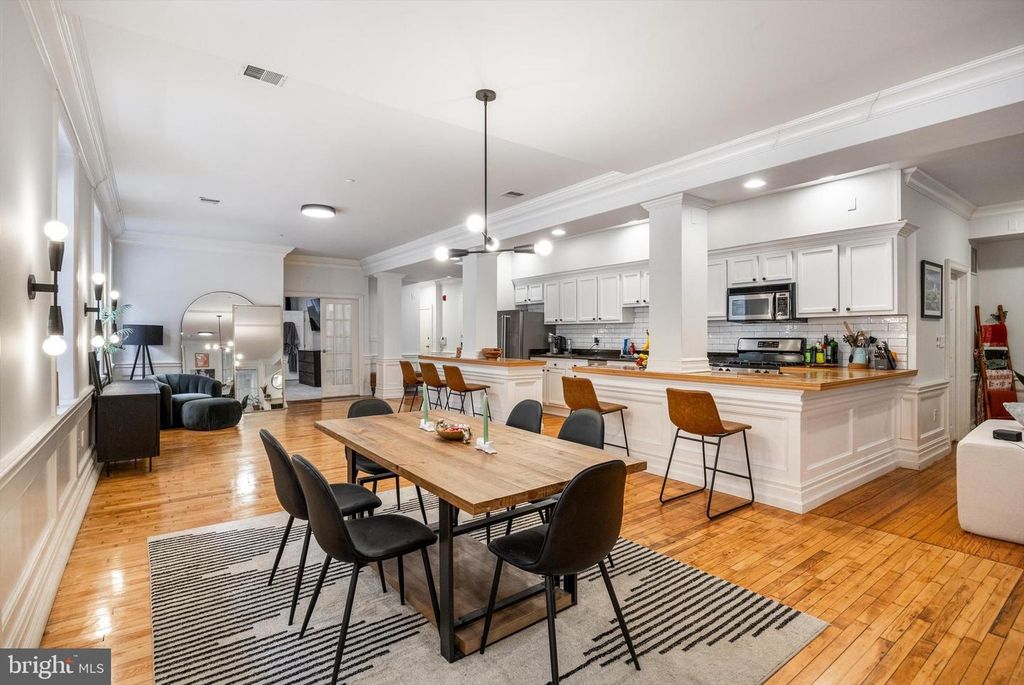 237-41 N BREAD ST #2, Philadelphia, PA 19106